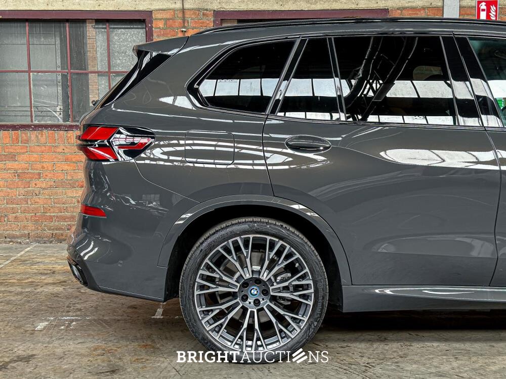 BMW X5 xDrive50e M-Sport 489pk 2025 (Fabrieksgarantie)