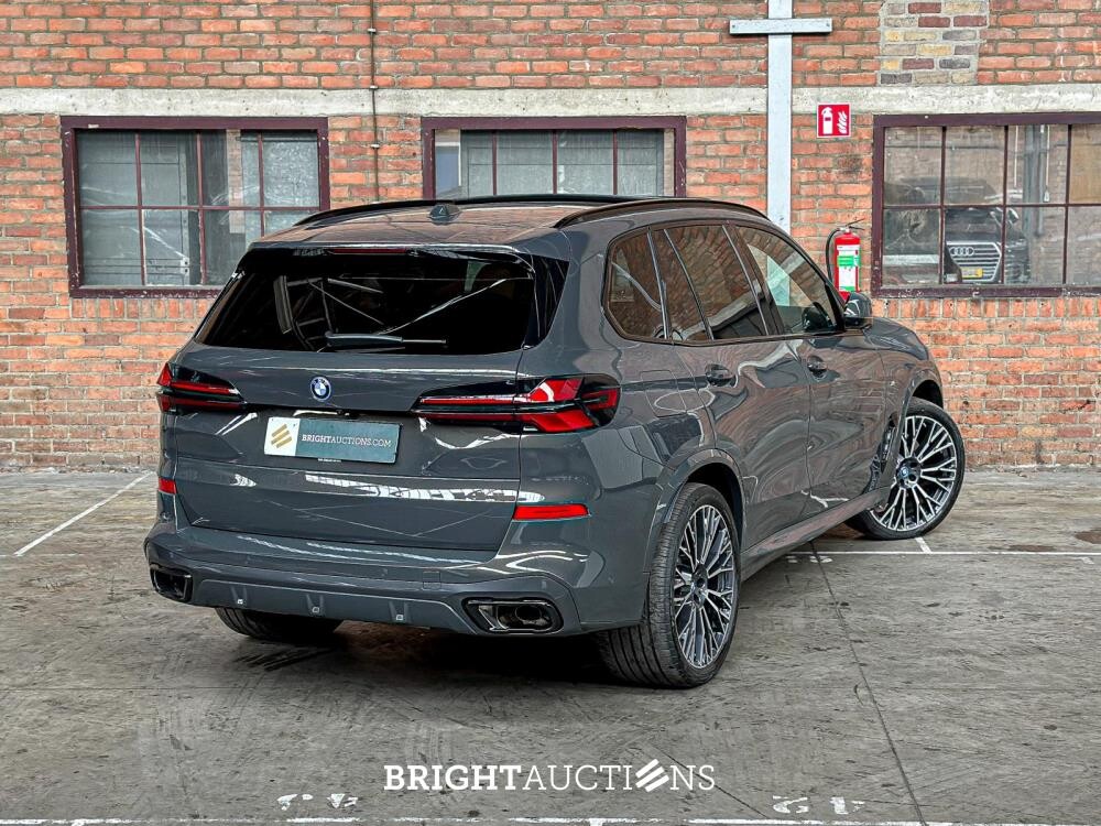BMW X5 xDrive50e M-Sport 489pk 2025 (Fabrieksgarantie)