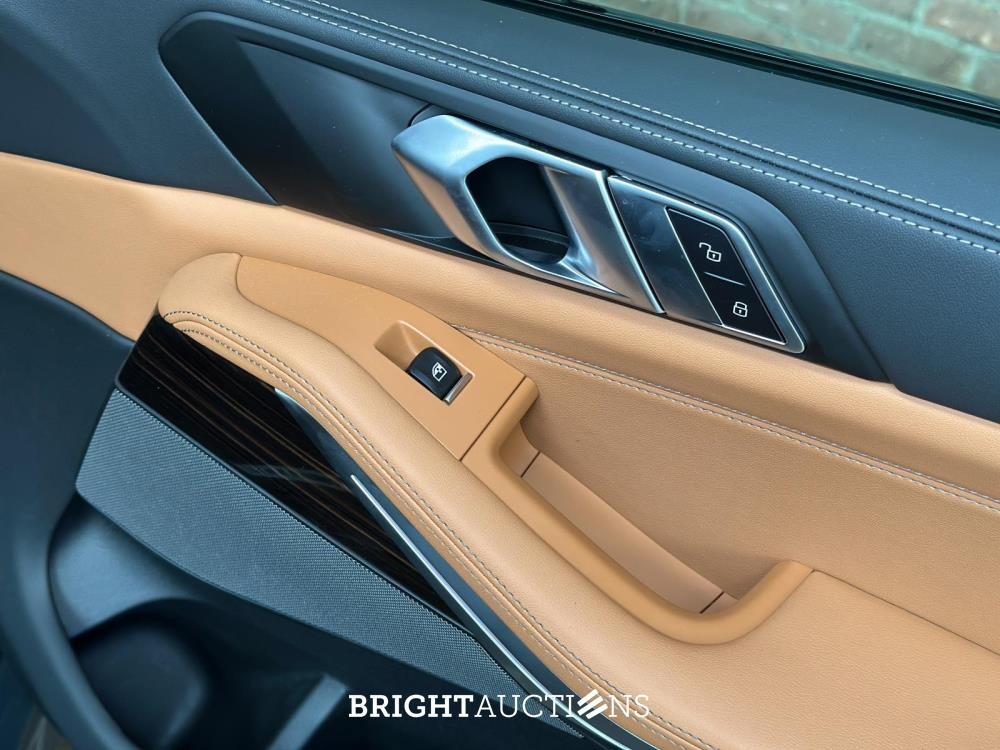 BMW X5 xDrive50e M-Sport 489pk 2025 (Fabrieksgarantie)