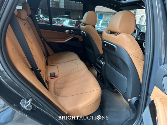 BMW X5 xDrive50e M-Sport 489pk 2025 (Fabrieksgarantie)