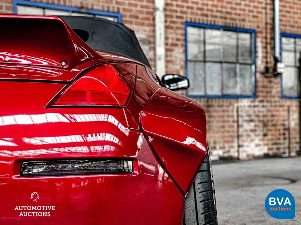 Nissan 350Z Rocket Bunny breiter Bodykit 280PS 2004, PN-818-J.