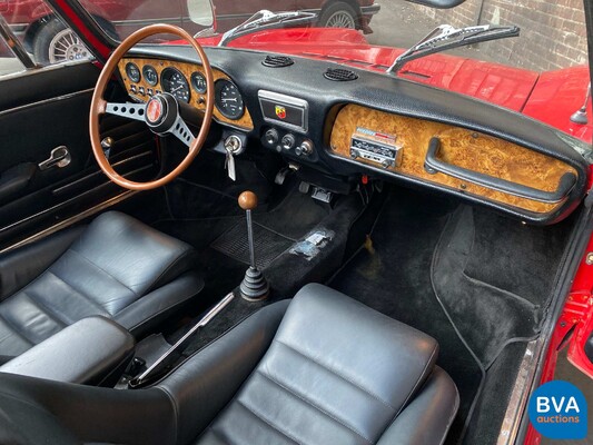 Fiat Spider 850 convertible 58hp 1969.