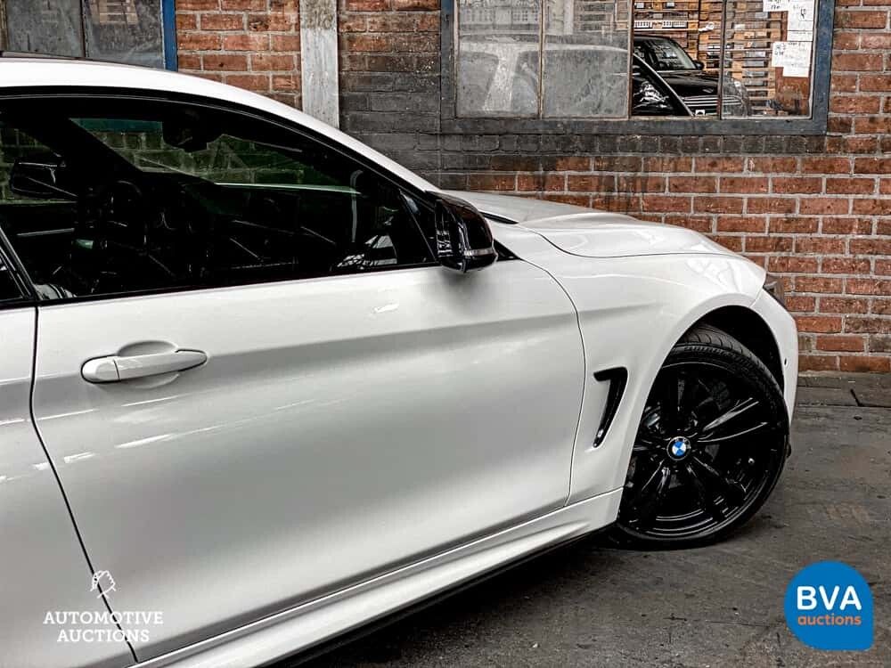 BMW 440i Coupé M-Performance F32 326pk 2016.