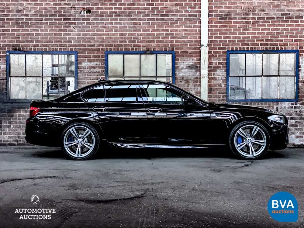 BMW M5 5er 560PS f10 M-Performance 2013 -Org. NL-, 76-ZNN-7.