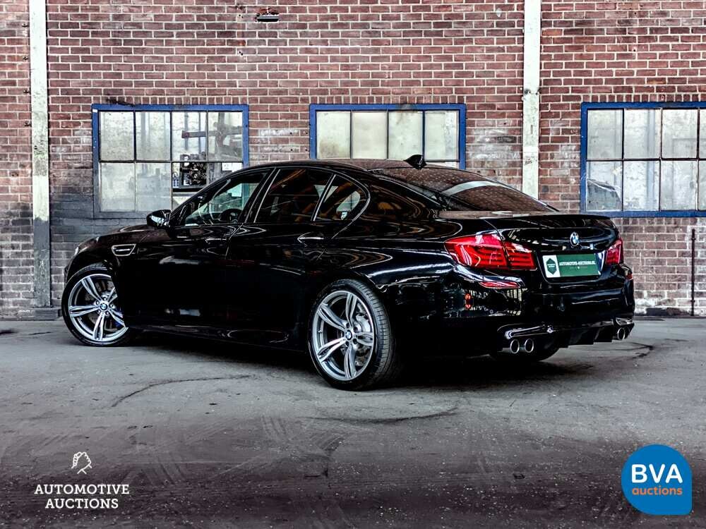 BMW M5 5er 560PS f10 M-Performance 2013 -Org. NL-, 76-ZNN-7.