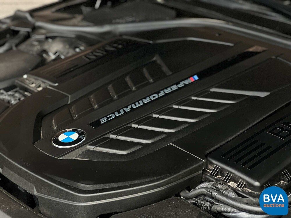 BMW M760Li xDrive M-Sport V12 7er LANG 609pk 2016 G12, L-128-BS.