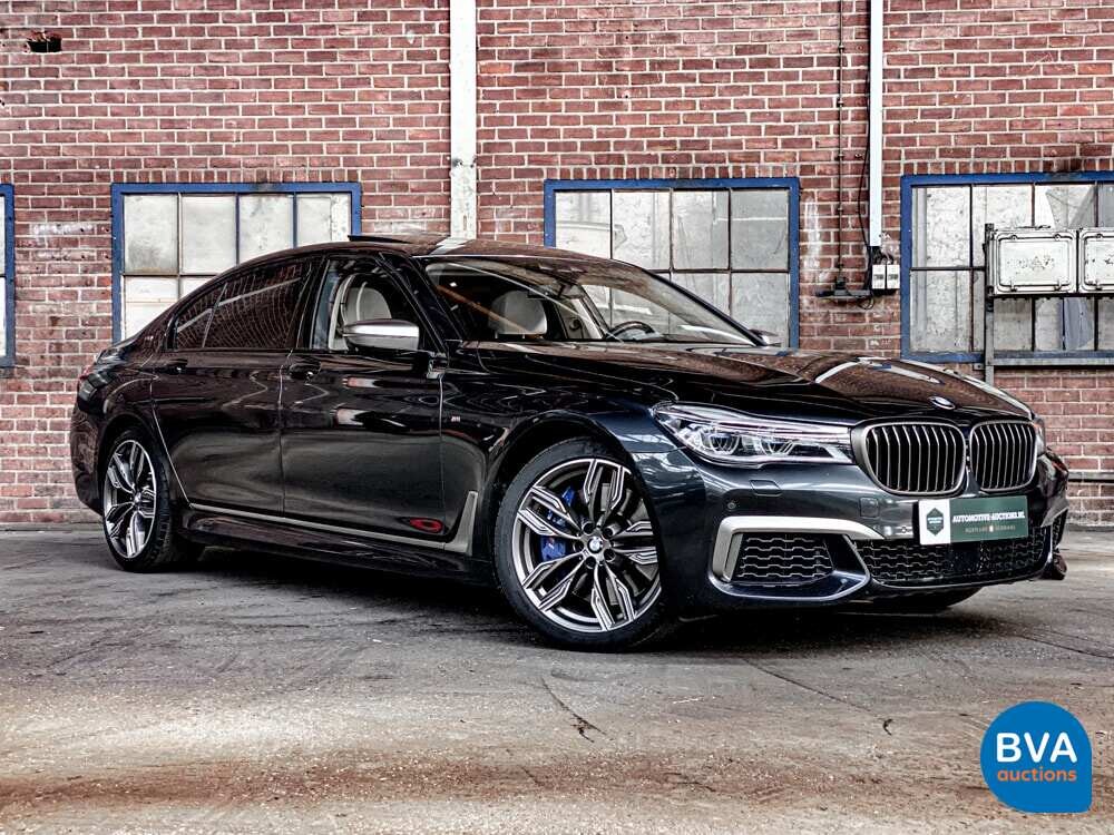 BMW M760Li xDrive M-Sport V12 7er LANG 609pk 2016 G12, L-128-BS.