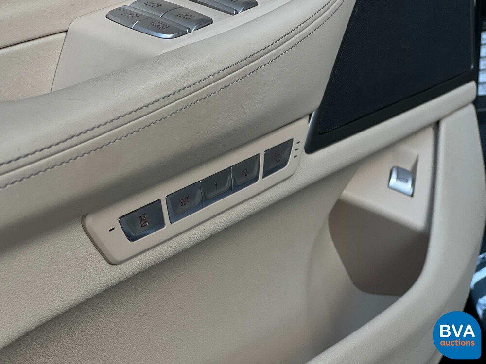 BMW M760Li xDrive M-Sport V12 7er LANG 609pk 2016 G12, L-128-BS.