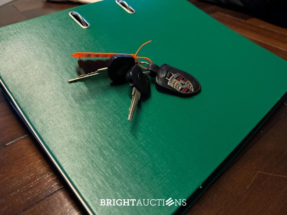 Porsche 911 3.2 Carrera -Rally- 232hp 1985 (MATCHING NUMBERS)
