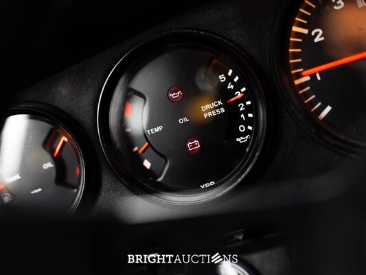 Porsche 911 3.2 Carrera -Rally- 232hp 1985 (PASSENDE ZAHLEN)