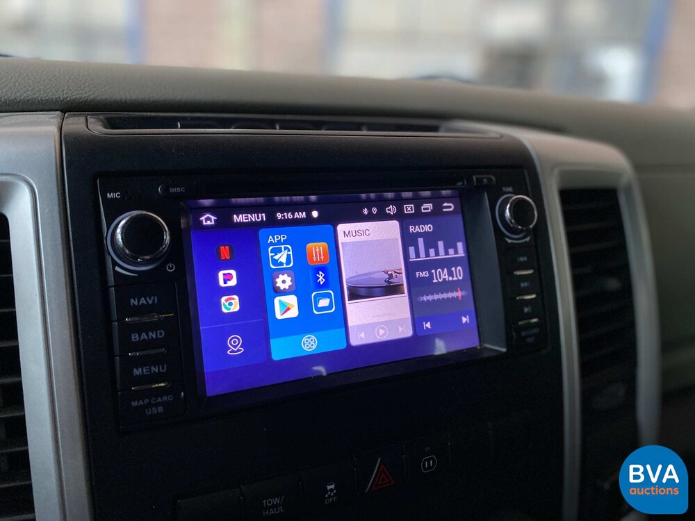 Dodge-RAM 1500 5.7 V8 4x4 Quad Cab 6'4 Pickup 2011.