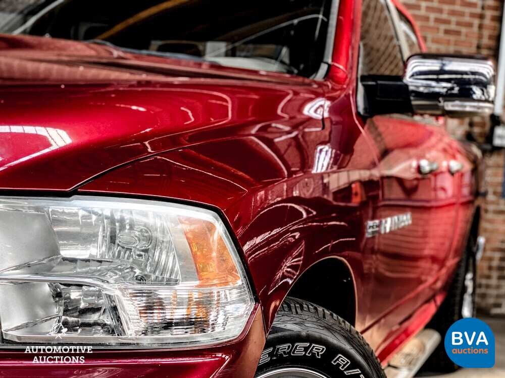 Dodge-RAM 1500 5.7 V8 4x4 Quad Cab 6'4 Pickup 2011.