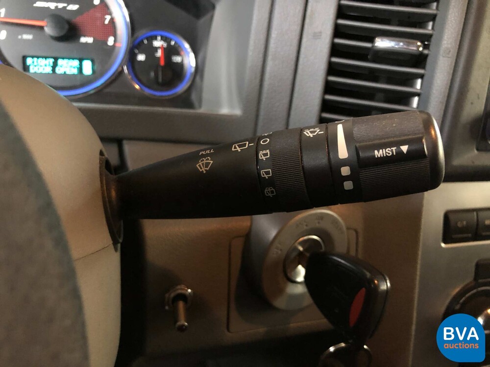 Jeep Grand Cherokee SRT6.1 V8 2007, graue Zulassung.