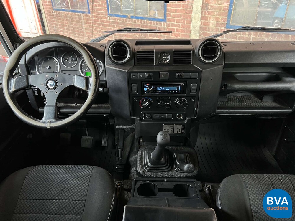 Land Rover Defender 110 TD4 122 PS 2011, VX-466-H.