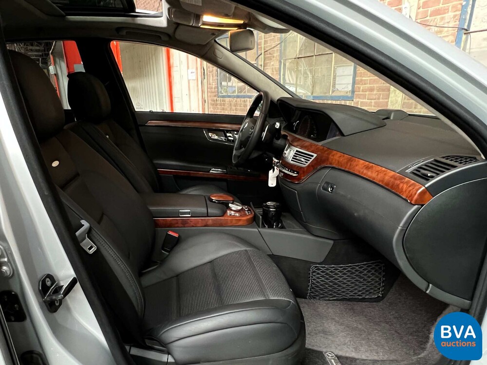 Mercedes Benz S65 AMG Lang 6.0 V12 M275 BiTurbo 612pk 2007 -YOUNGTIMER-.