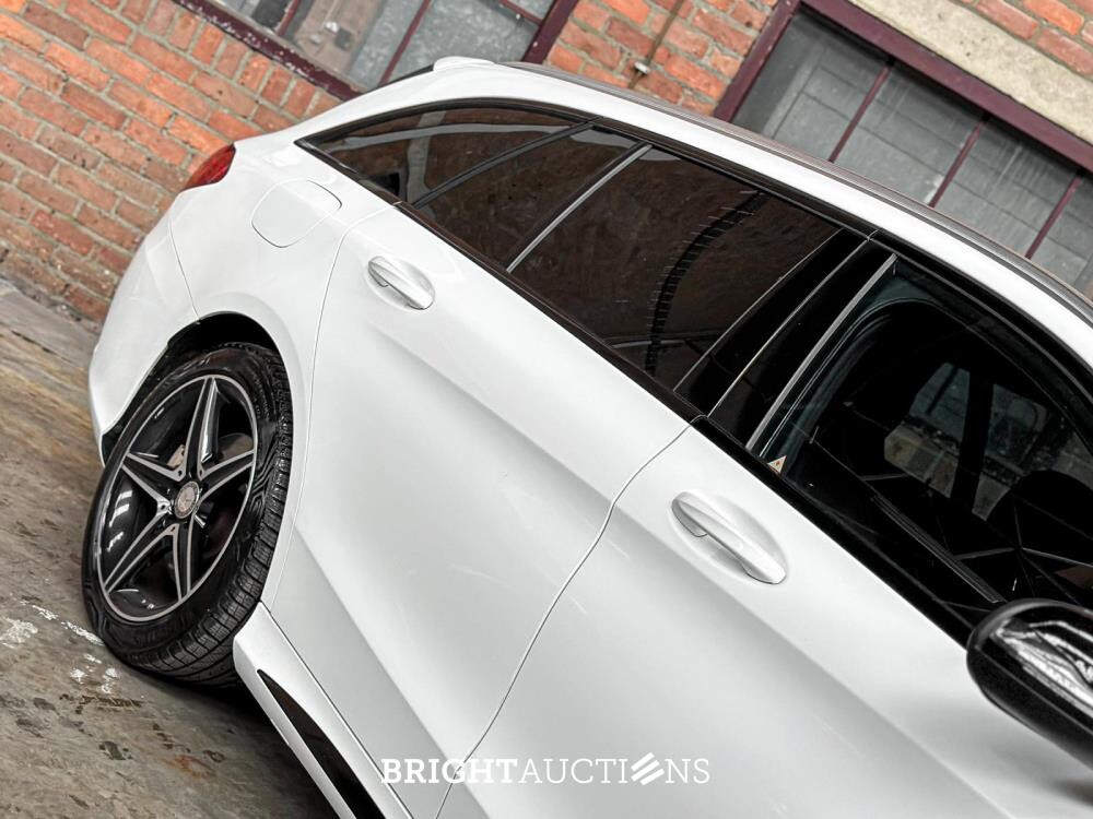 Mercedes-Benz C450 AMG Estate C-klasse V6 367pk 2016, ZN-456-J