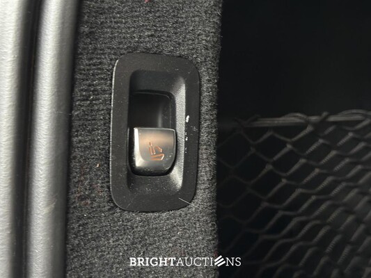 Mercedes-Benz C450 AMG Estate C-klasse V6 367pk 2016, ZN-456-J