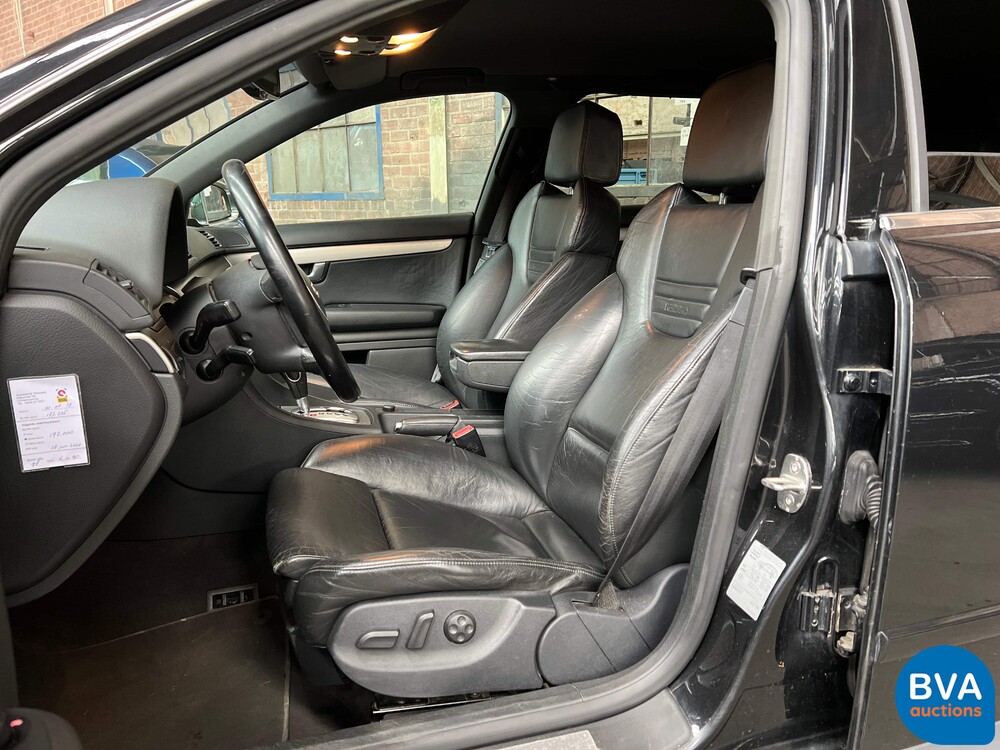 Audi S4 Avant 4.2 V8 quattro 344 PS 2003, 77-RXL-3.