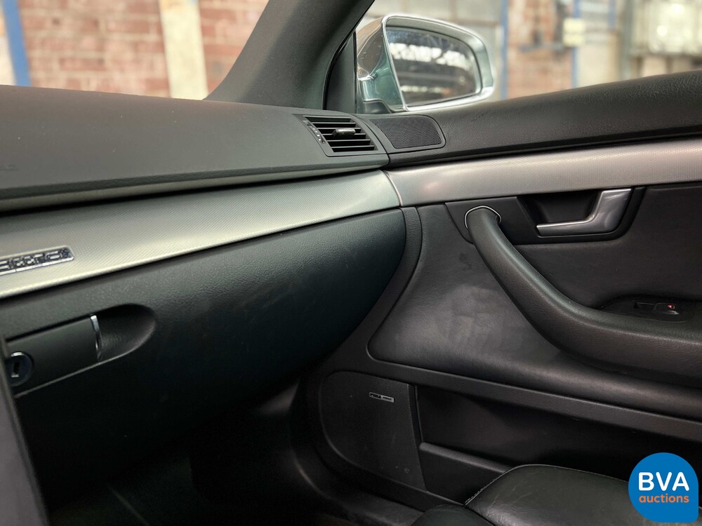 Audi S4 Avant 4.2 V8 quattro 344 PS 2003, 77-RXL-3.