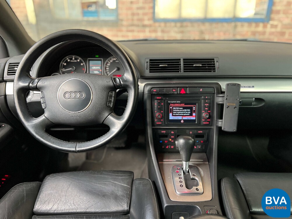 Audi S4 Avant 4.2 V8 quattro 344 PS 2003, 77-RXL-3.