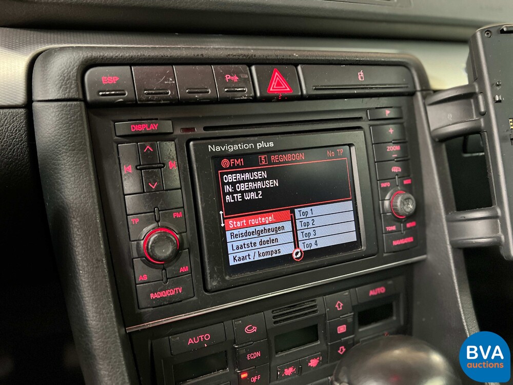 Audi S4 Avant 4.2 V8 quattro 344 PS 2003, 77-RXL-3.