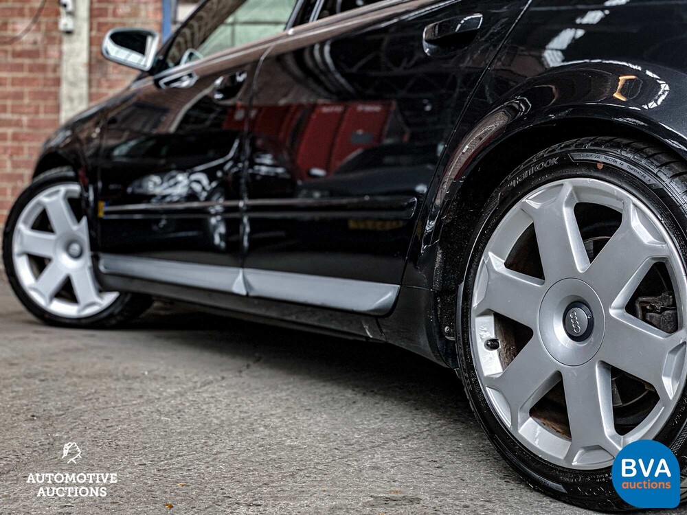 Audi S4 Avant 4.2 V8 quattro 344 PS 2003, 77-RXL-3.