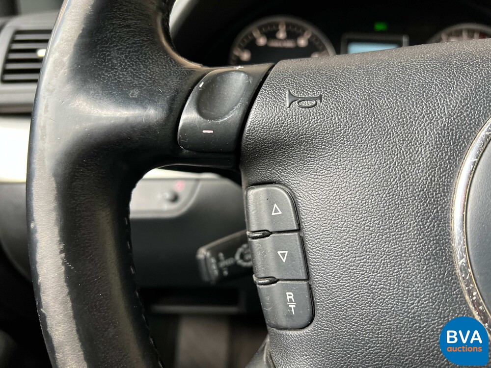 Audi S4 Avant 4.2 V8 quattro 344 PS 2003, 77-RXL-3.