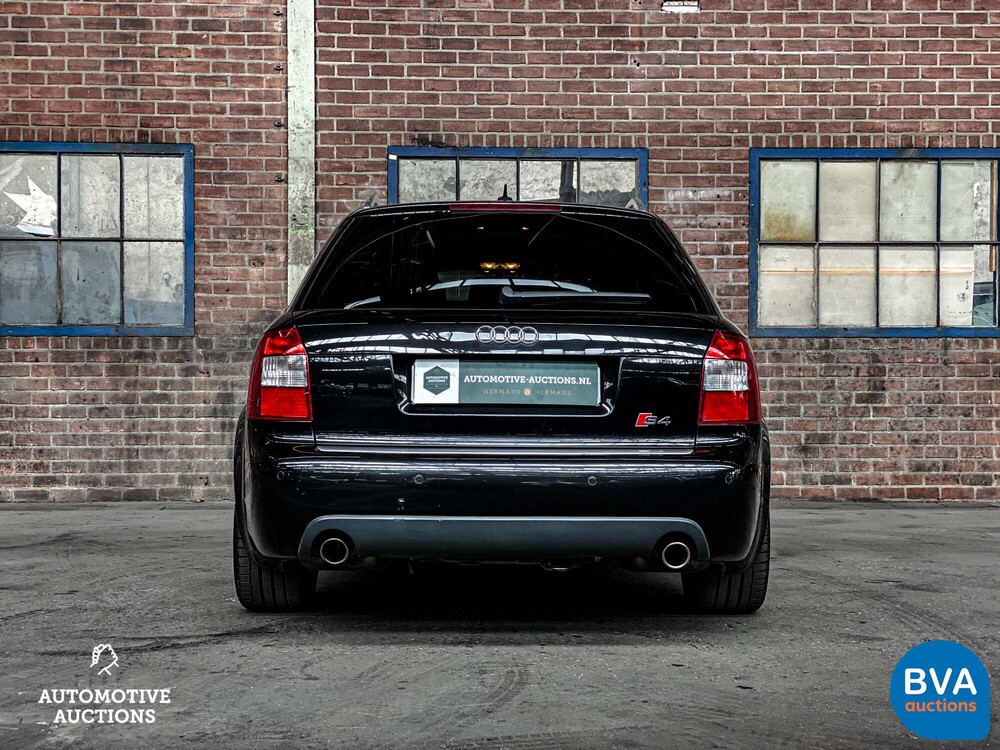 Audi S4 Avant 4.2 V8 quattro 344 PS 2003, 77-RXL-3.