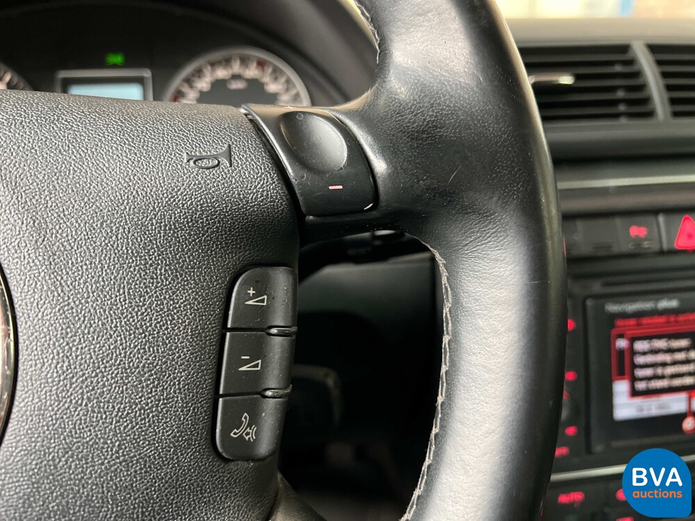 Audi S4 Avant 4.2 V8 quattro 344 PS 2003, 77-RXL-3.