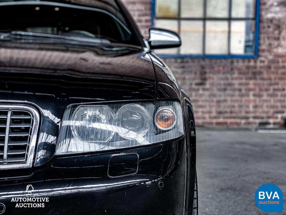 Audi S4 Avant 4.2 V8 quattro 344 PS 2003, 77-RXL-3.