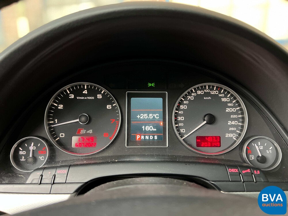 Audi S4 Avant 4.2 V8 quattro 344 PS 2003, 77-RXL-3.