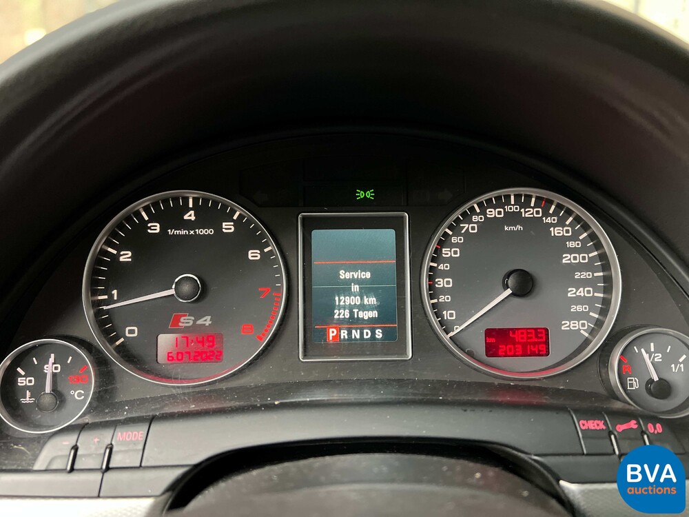 Audi S4 Avant 4.2 V8 quattro 344 PS 2003, 77-RXL-3.