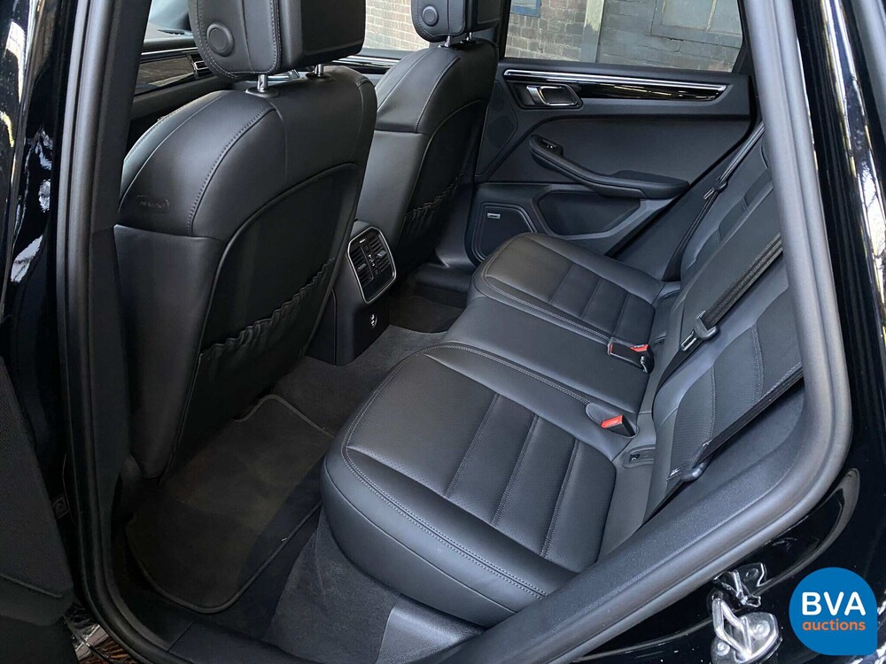 Porsche Macan S2.9 380 PS Modelljahr 2022.