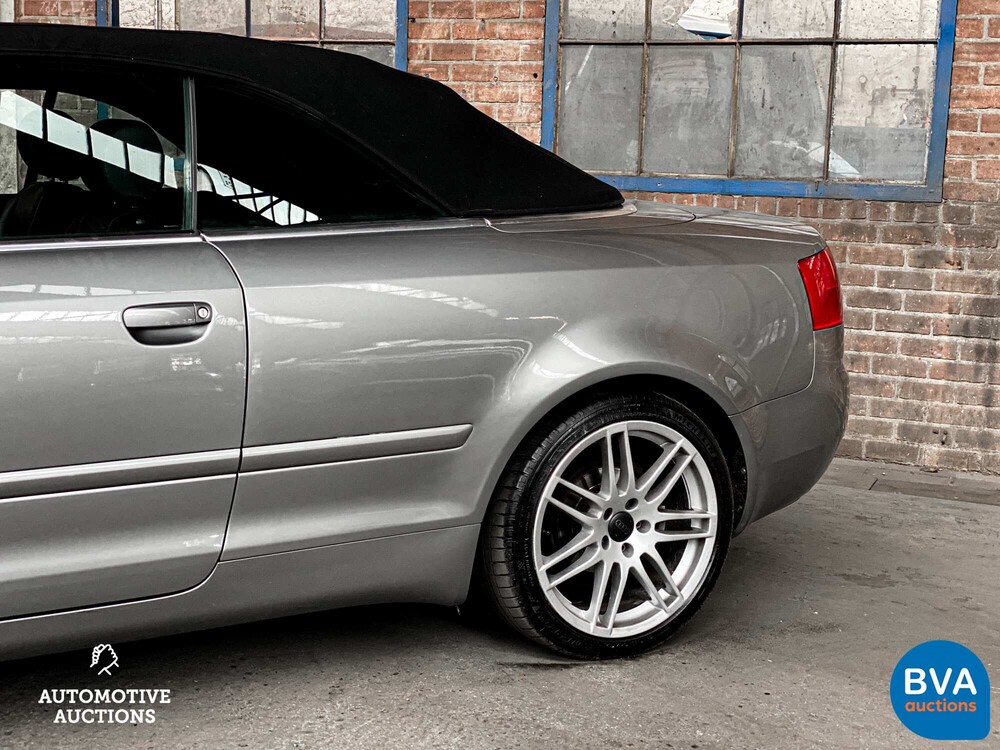 Audi A4 Cabrio 2.4 V6 Pro Line 170PS 2004 -Org. NL-, 39-PH-XR.