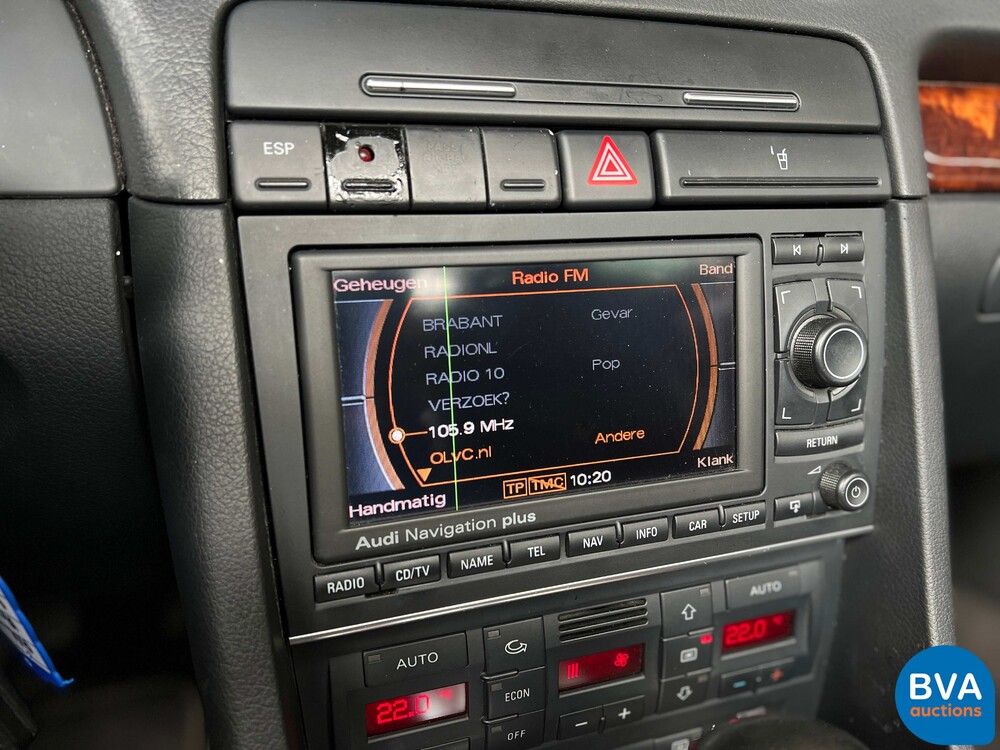 Audi A4 Cabrio 2.4 V6 Pro Line 170PS 2004 -Org. NL-, 39-PH-XR.