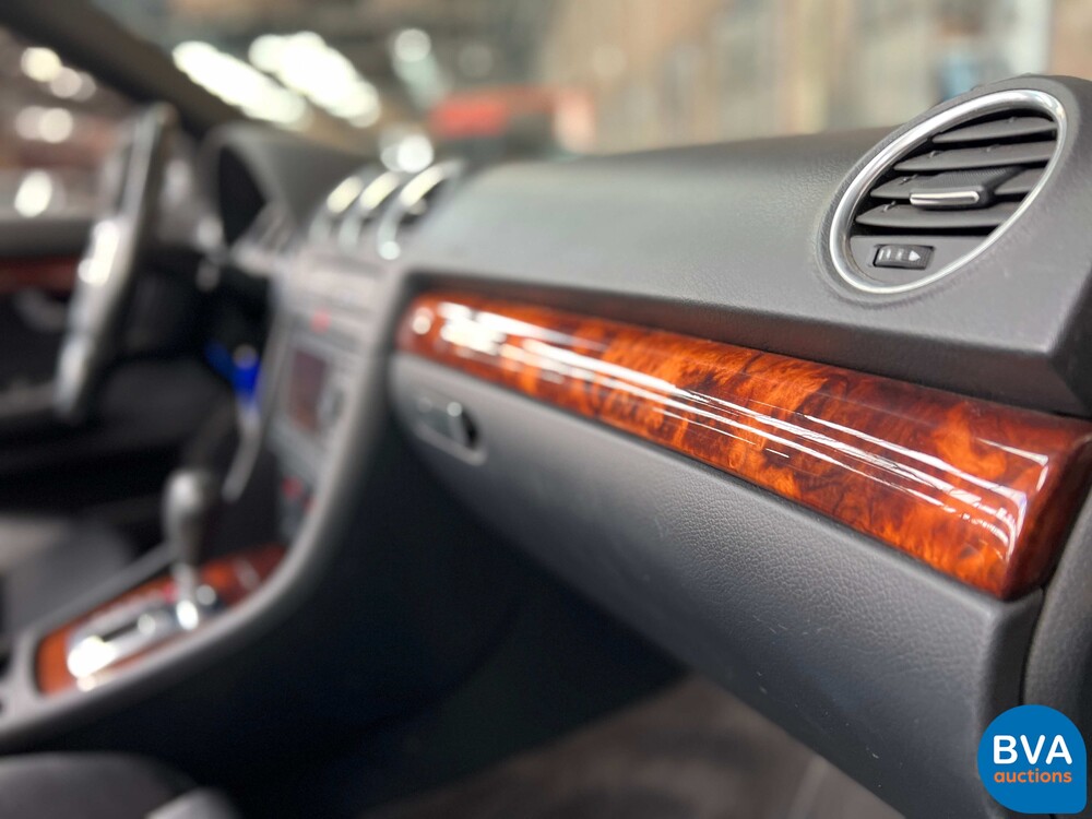 Audi A4 Cabrio 2.4 V6 Pro Line 170PS 2004 -Org. NL-, 39-PH-XR.