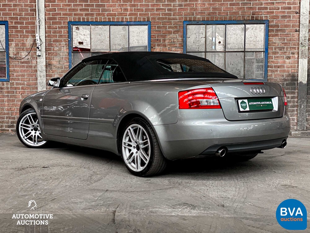 Audi A4 Cabrio 2.4 V6 Pro Line 170PS 2004 -Org. NL-, 39-PH-XR.