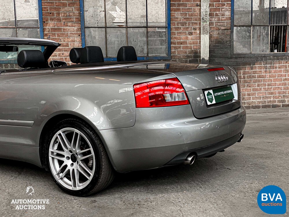Audi A4 Cabrio 2.4 V6 Pro Line 170PS 2004 -Org. NL-, 39-PH-XR.