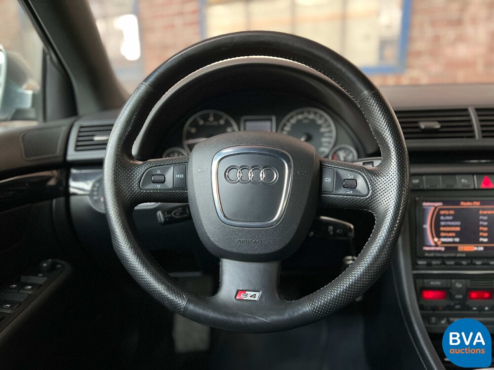 Audi S4 Avant 4.2 V8 quattro Pro Line 344 PS 2006, 67-XB-NT.