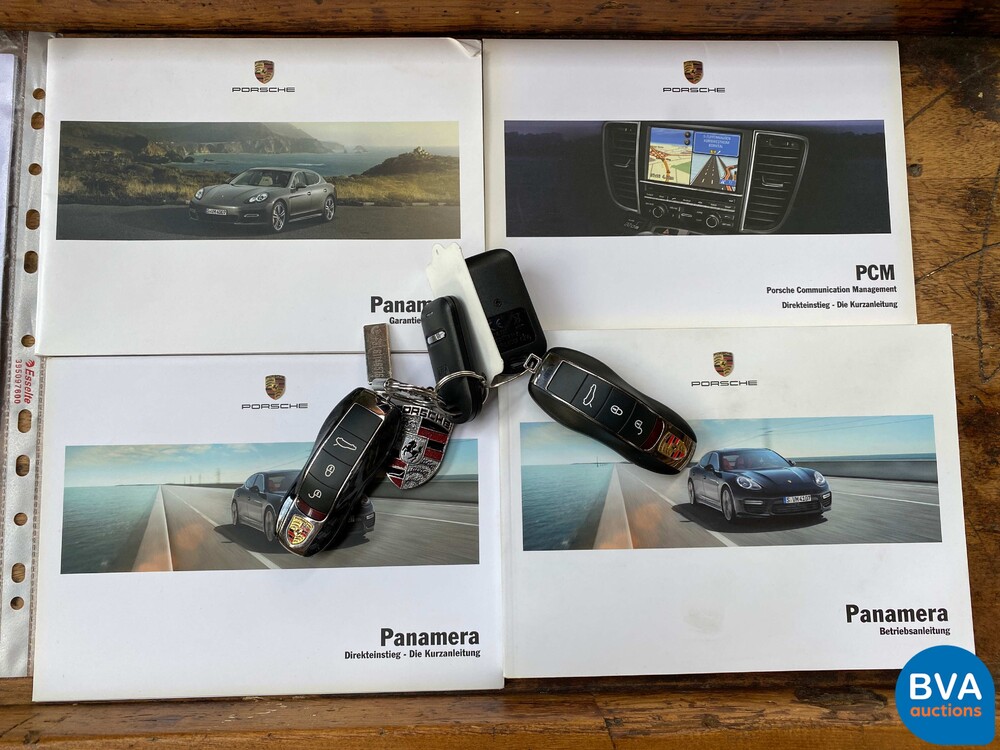 Porsche Panamera 3.6 V6 SportChrono Executive 310 PS 2013, KV-889-L.