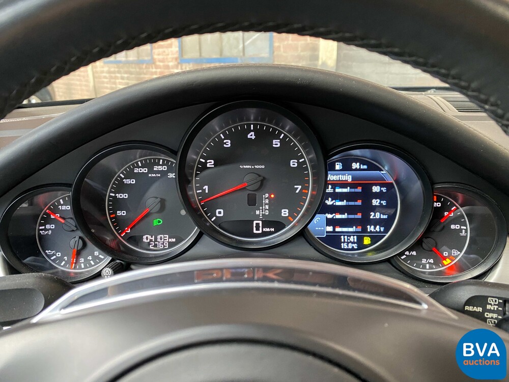 Porsche Panamera 3.6 V6 SportChrono Executive 310 PS 2013, KV-889-L.