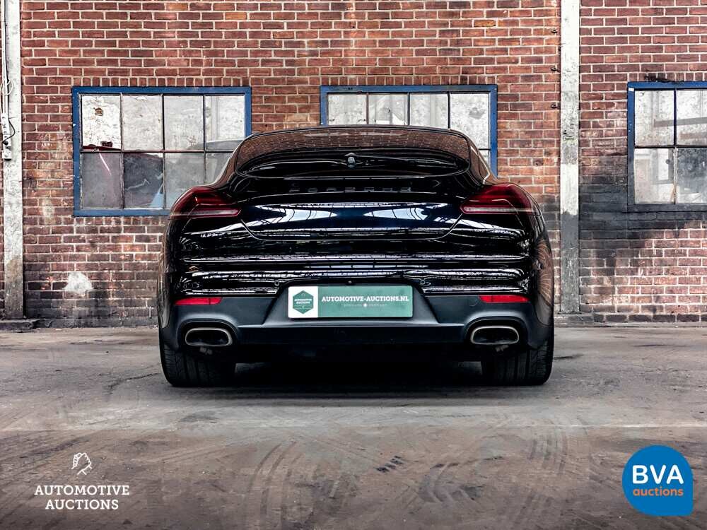 Porsche Panamera 3.6 V6 SportChrono Executive 310 PS 2013, KV-889-L.