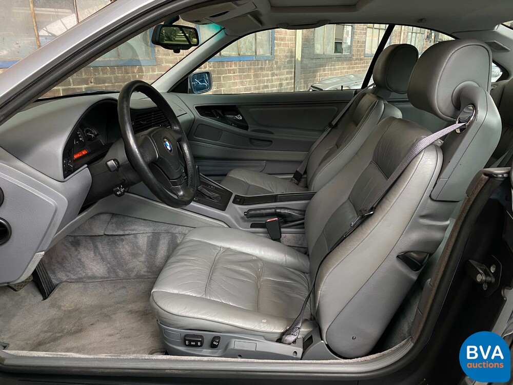 BMW 850 Ci5.4 V12 326pk M73 Motor 1 oder 1218 8er-Serie.