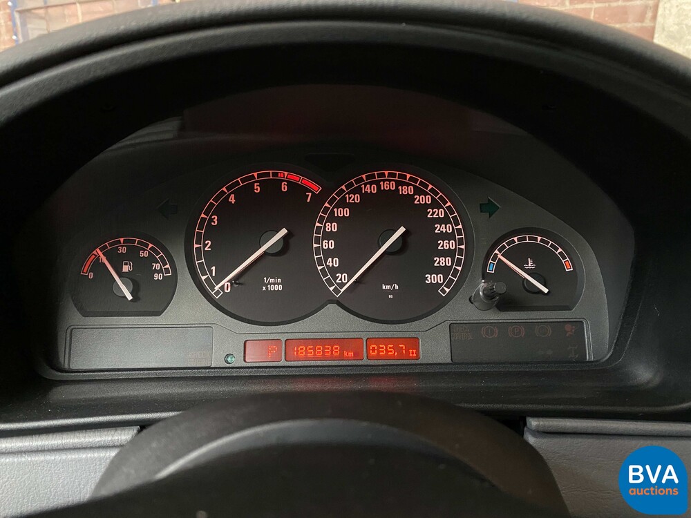 BMW 850 Ci5.4 V12 326pk M73 Motor 1 oder 1218 8er-Serie.