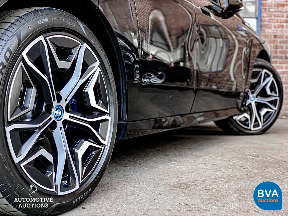 BMW iX xDrive40 Automatik 326PS 2021 -GARANTIE-.