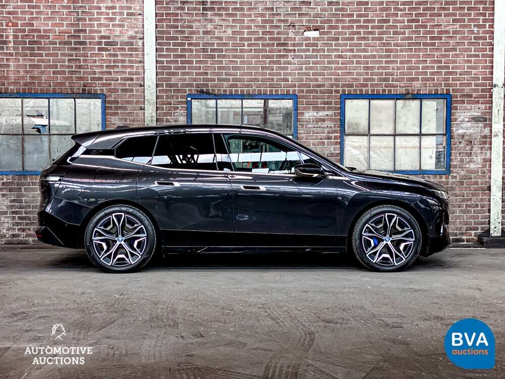 BMW iX xDrive40 Automatik 326PS 2021 -GARANTIE-.