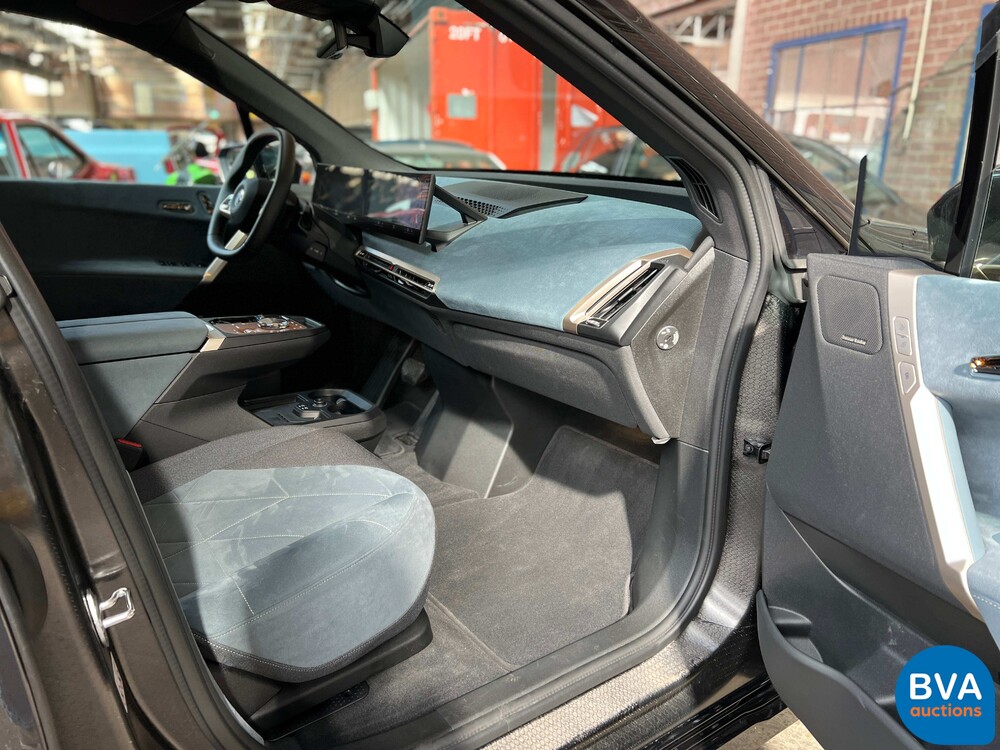 BMW iX xDrive40 Automatik 326PS 2021 -GARANTIE-.