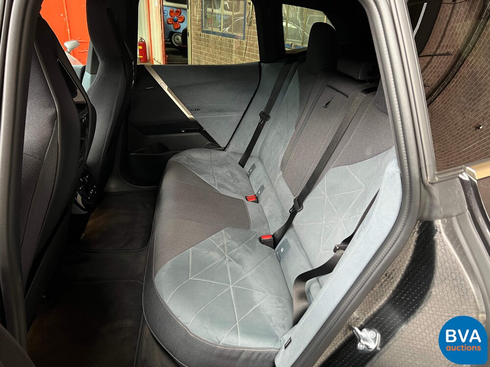 BMW iX xDrive40 Automatik 326PS 2021 -GARANTIE-.