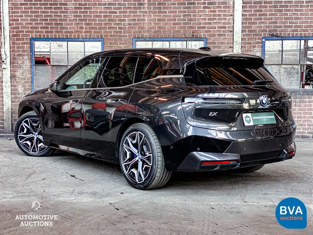 BMW iX xDrive40 Automatik 326PS 2021 -GARANTIE-.
