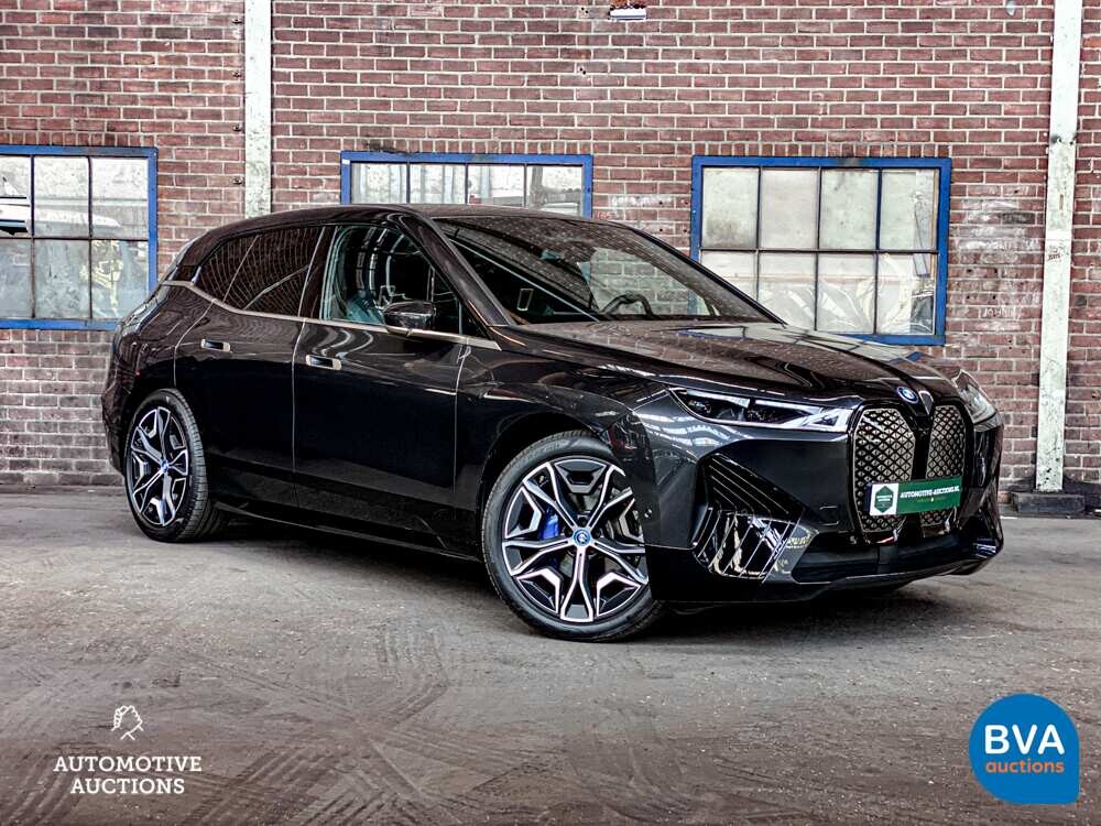 BMW iX xDrive40 Automatik 326PS 2021 -GARANTIE-.